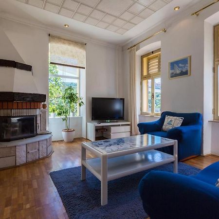 Petrinovic C Appartement Crikvenica Buitenkant foto