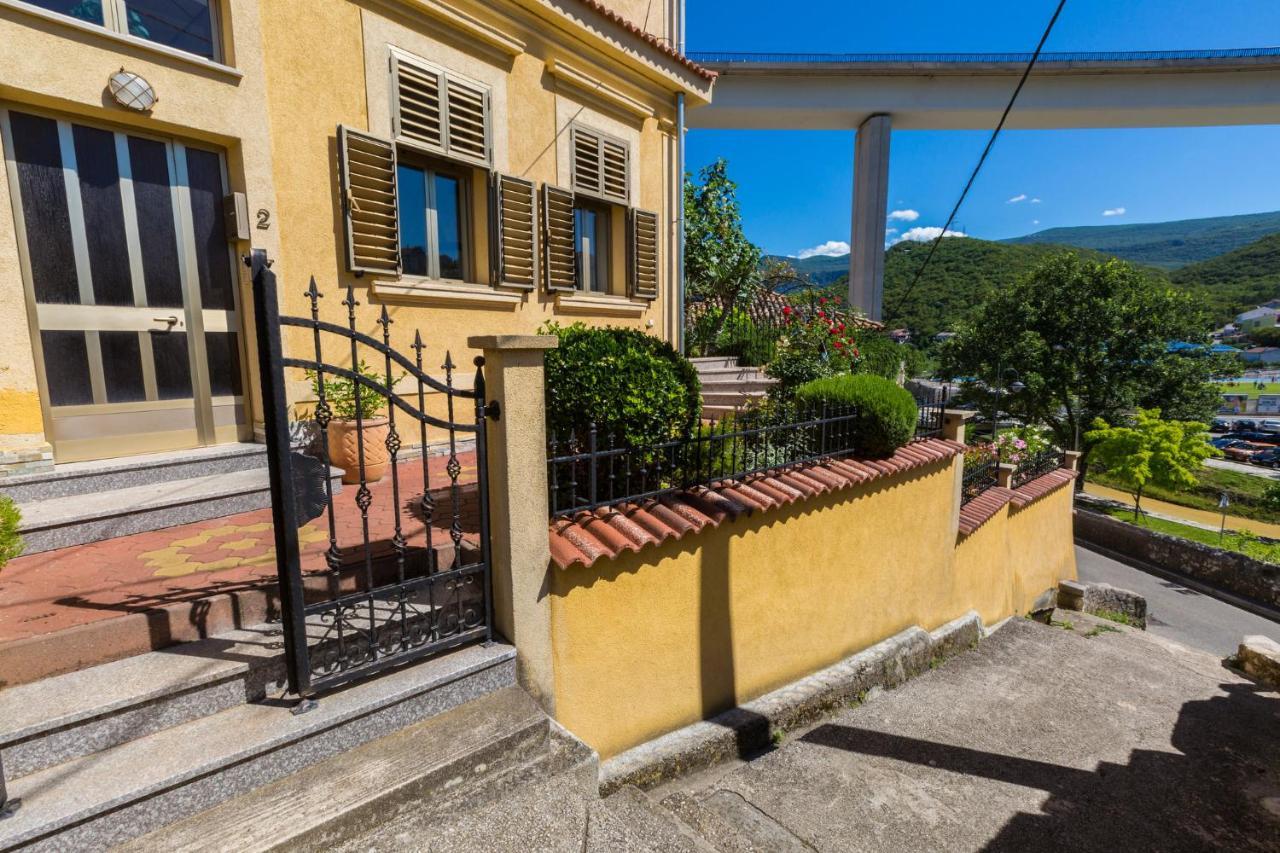 Petrinovic C Appartement Crikvenica Buitenkant foto