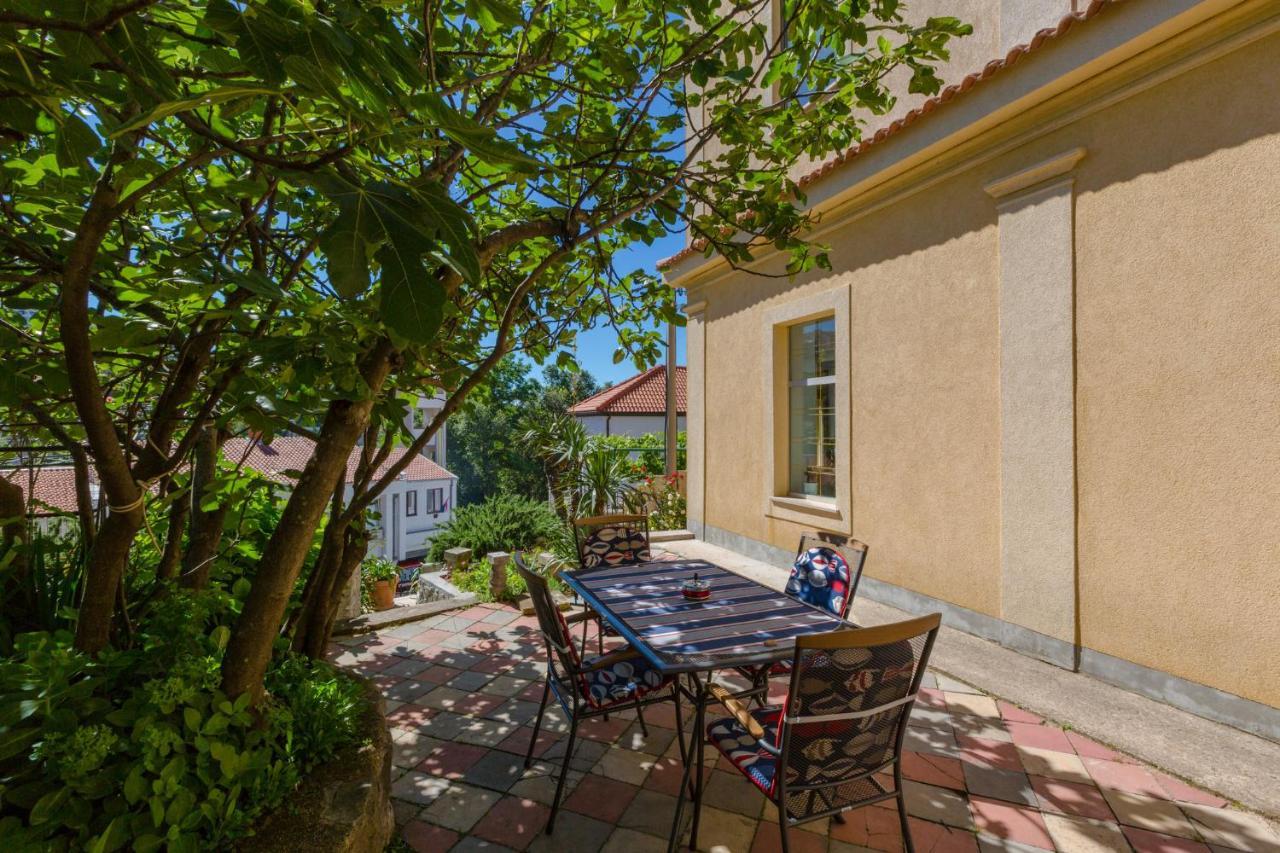 Petrinovic C Appartement Crikvenica Buitenkant foto